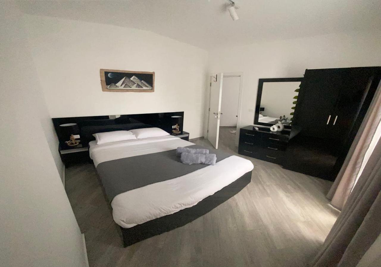 Sanctuary Sunlit Hurghada Haven With 4 Pools, Rooftop Sunsets & Gourmet Bites Steps Away Eksteriør bilde